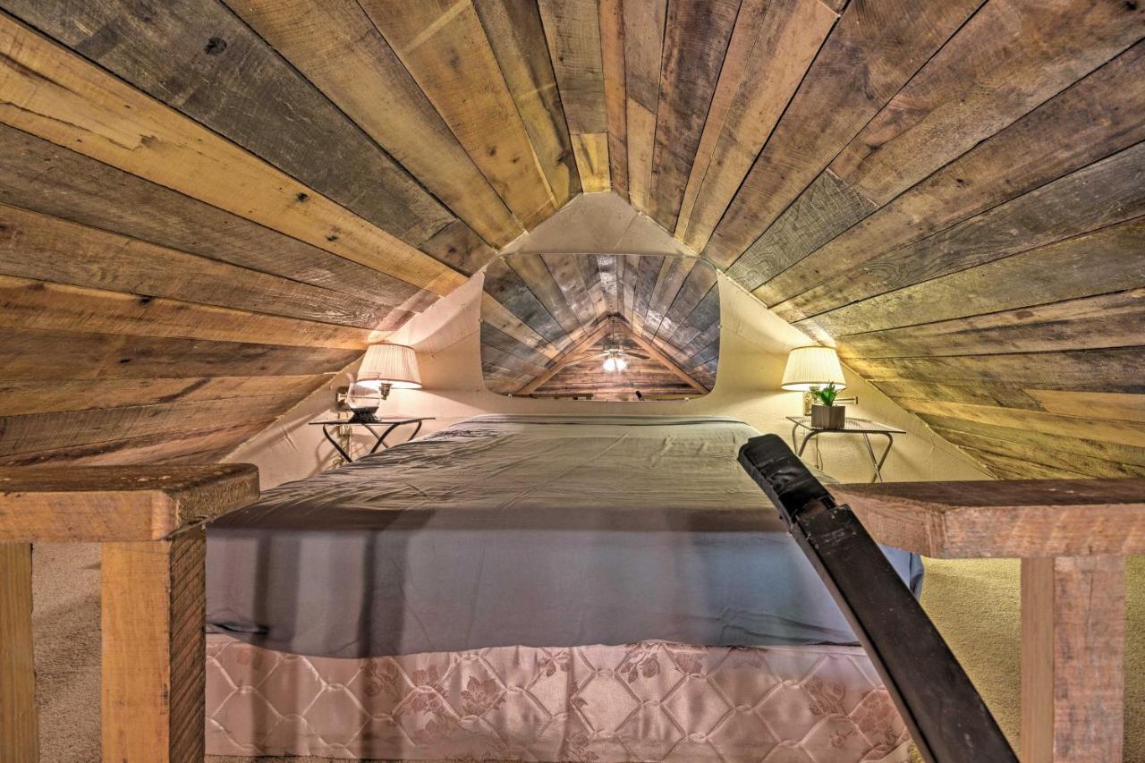Creekside Cabin With Deck In Pisgah Forest! Barnardsville Buitenkant foto